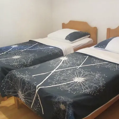 Delfin Apartament *